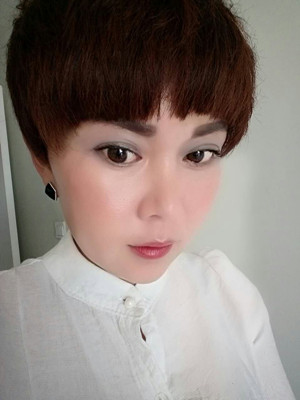 去年10月做的半永.久紋眉,大家來看看果怎么樣