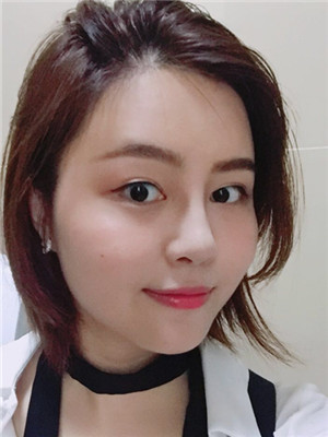 自體耳軟骨隆鼻后顏值上升了有沒有 莫琳娜葛紅做的