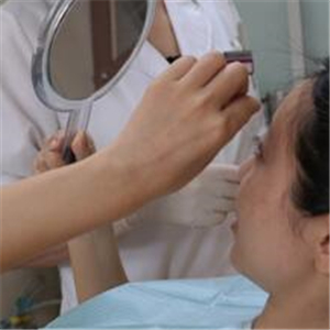 去年做了面部埋埋蛋白線.提升緊致除皺，分享恢復(fù)前后對(duì)比果圖片~