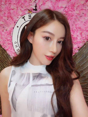 隆鼻整形手術(shù)之后更上鏡了喲