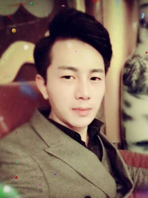 打B****果明X嗎，親身示范給你們看