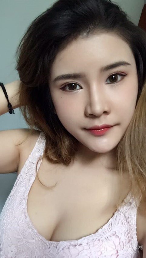 淄博陽(yáng)光整形自體脂肪隆胸前后對(duì)比圖，真實(shí)案例