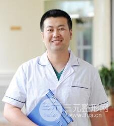 王曉健