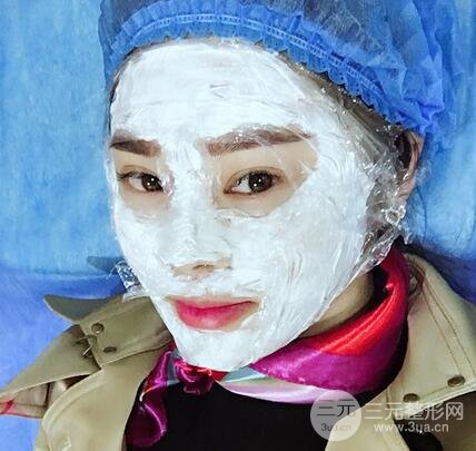 晉城鳳凰整形美容醫(yī)院微針?biāo)夤窒? /> </a>
										<a href=