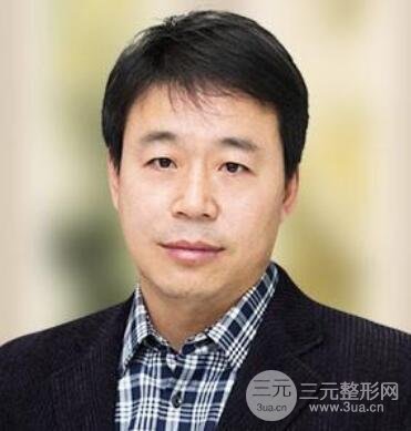 郭偉