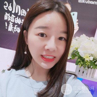 做了牙齒冷光美白果很棒，綻放美麗笑容