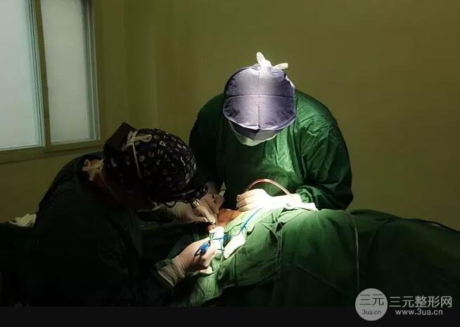 北京藝星仇侃敏耳軟骨隆鼻恢復過程|內(nèi)附前后對比圖