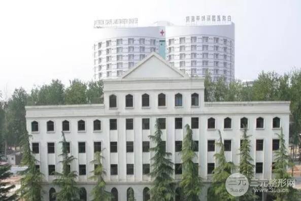 和平醫(yī)院整形外科開眼角多少錢？價格明細+真實開眼角案例~