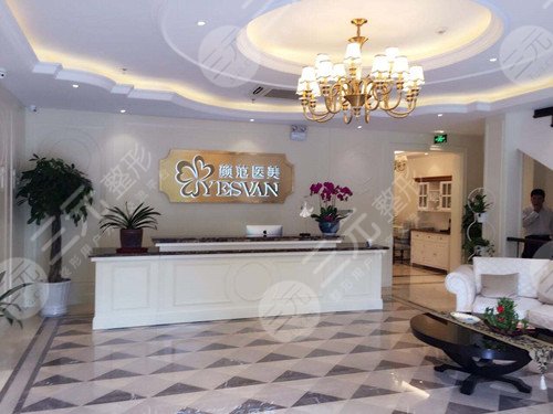 上海顏范醫(yī)療美容怎么樣？坐診醫(yī)生介紹/自然款假體隆胸案例~