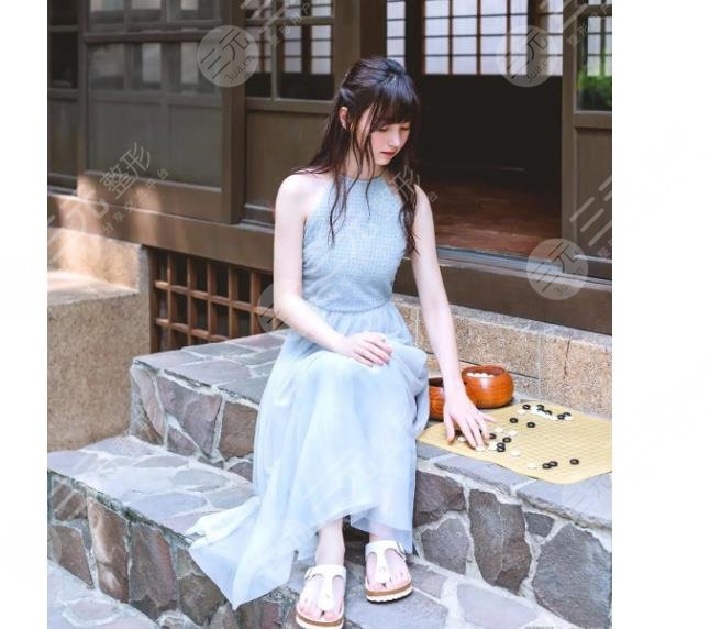 94年的棋壇美女黑嘉嘉是中國(guó)棋手嗎？