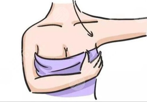 注射隆胸20年了不取沒(méi)事嗎？