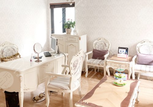 張冰潔雙眼皮修復(fù)怎么樣