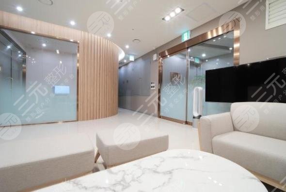 醫(yī)院內(nèi)部