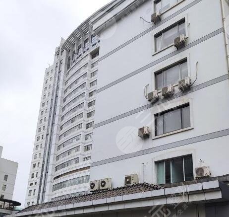 上海八院雙眼皮手術(shù)費(fèi)用?