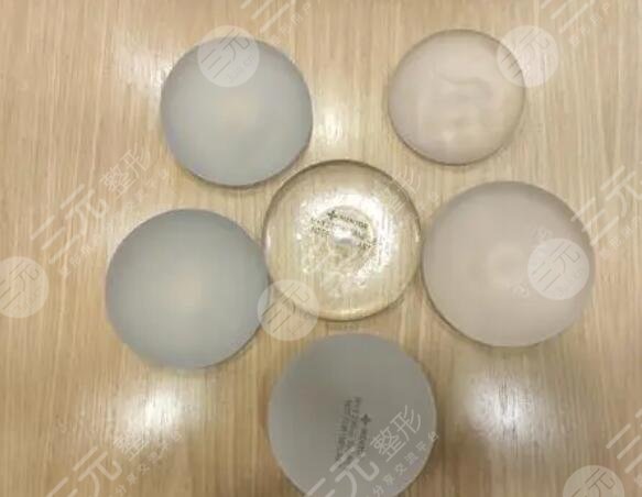 強(qiáng)生硅膠假體
