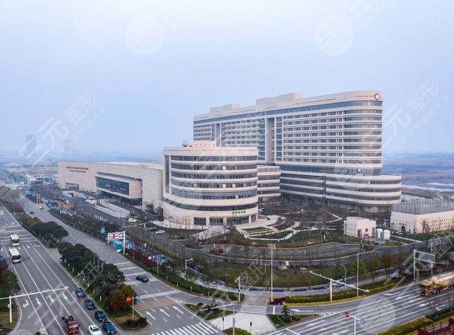 寧波杭州灣醫(yī)院隆胸多少錢